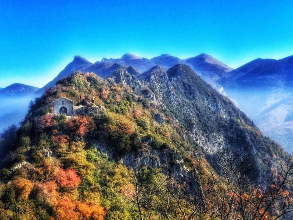 Studio Independant Vue Magnifique Et Au Calme Crest Bagian luar foto